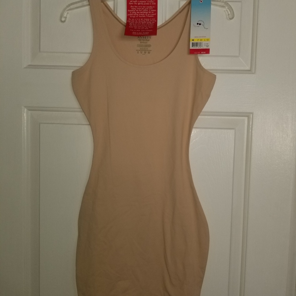 Spanx "Assets" Body Slip size M